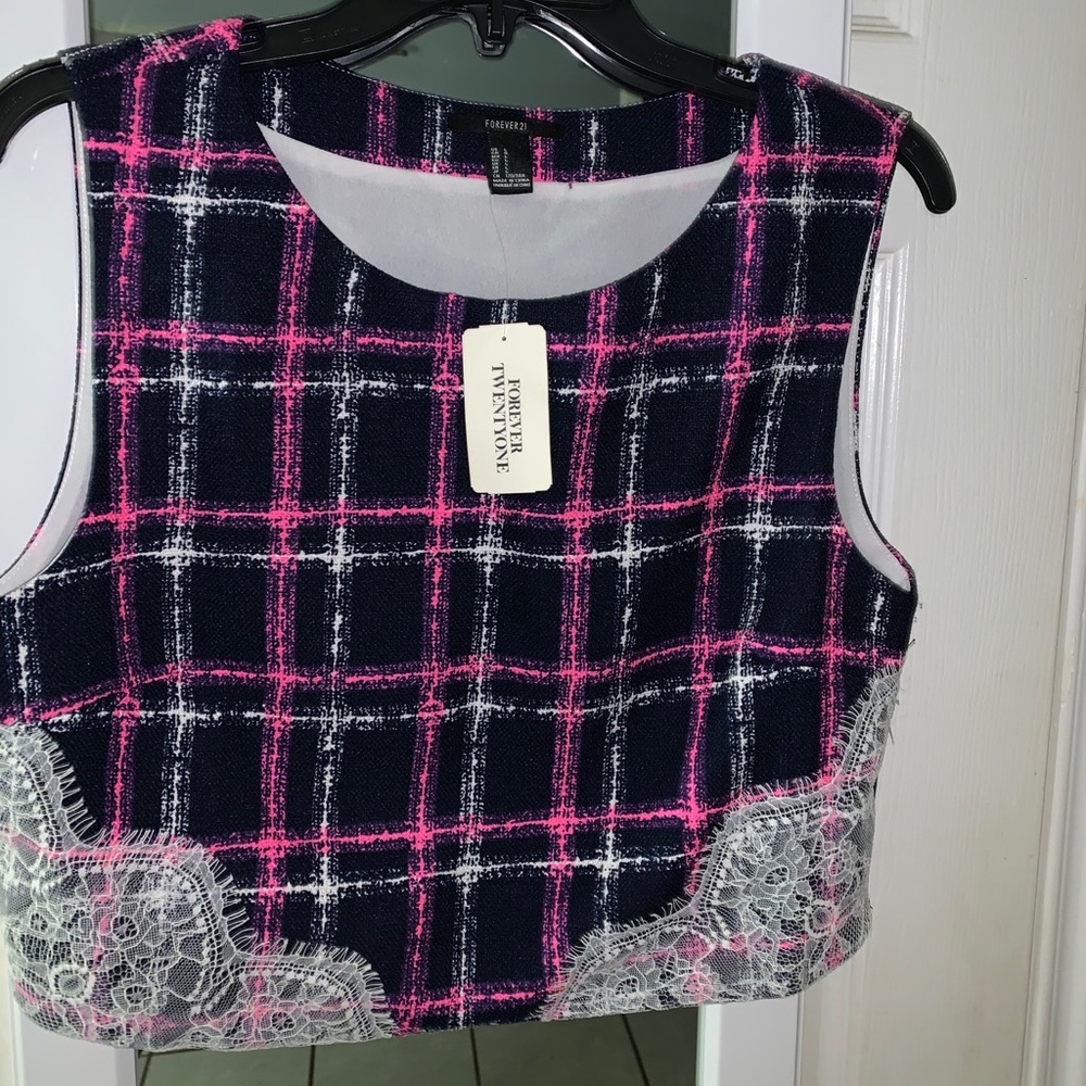 *NEW* Forever 21 Crop Top